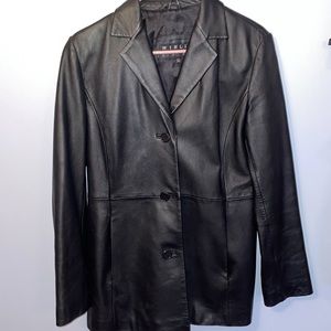 Winlet Medium Leather Jacket with Pockets